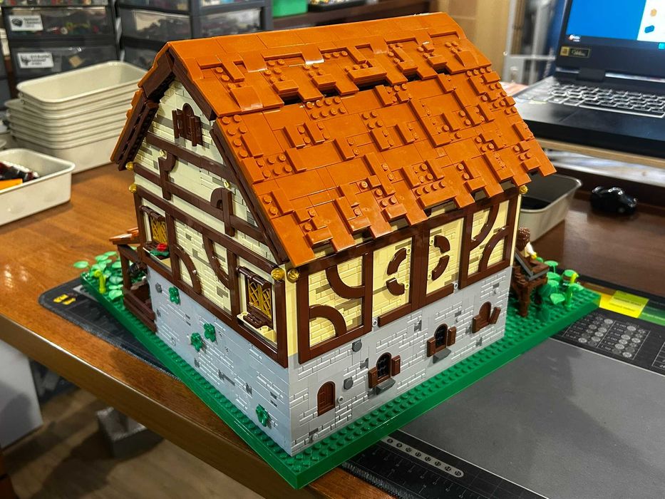 Lego castle MOC - średniowieczna słowiańska stajnia