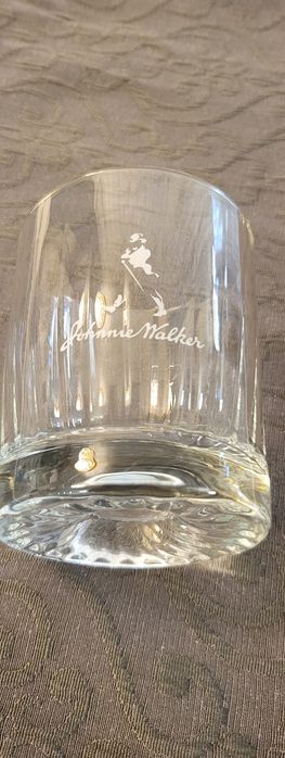 Kryształowa szklanka z logo Johnny Walker
