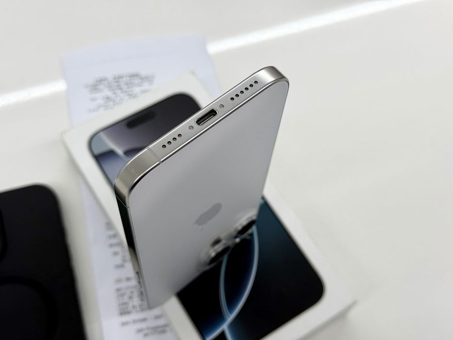 Iphone 16 Pro Max 256Gb White AC/Retomas