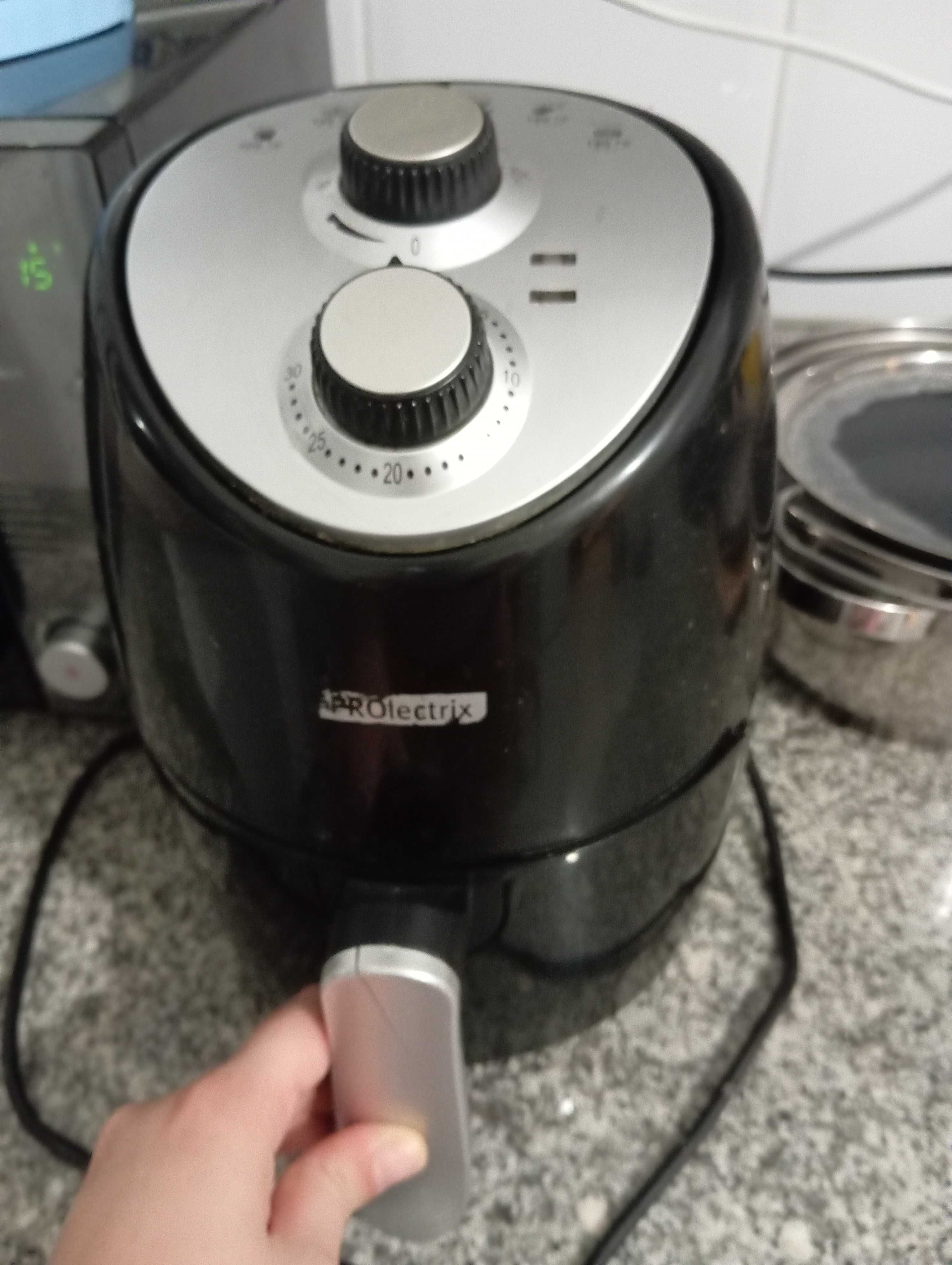 Airfryer pequena