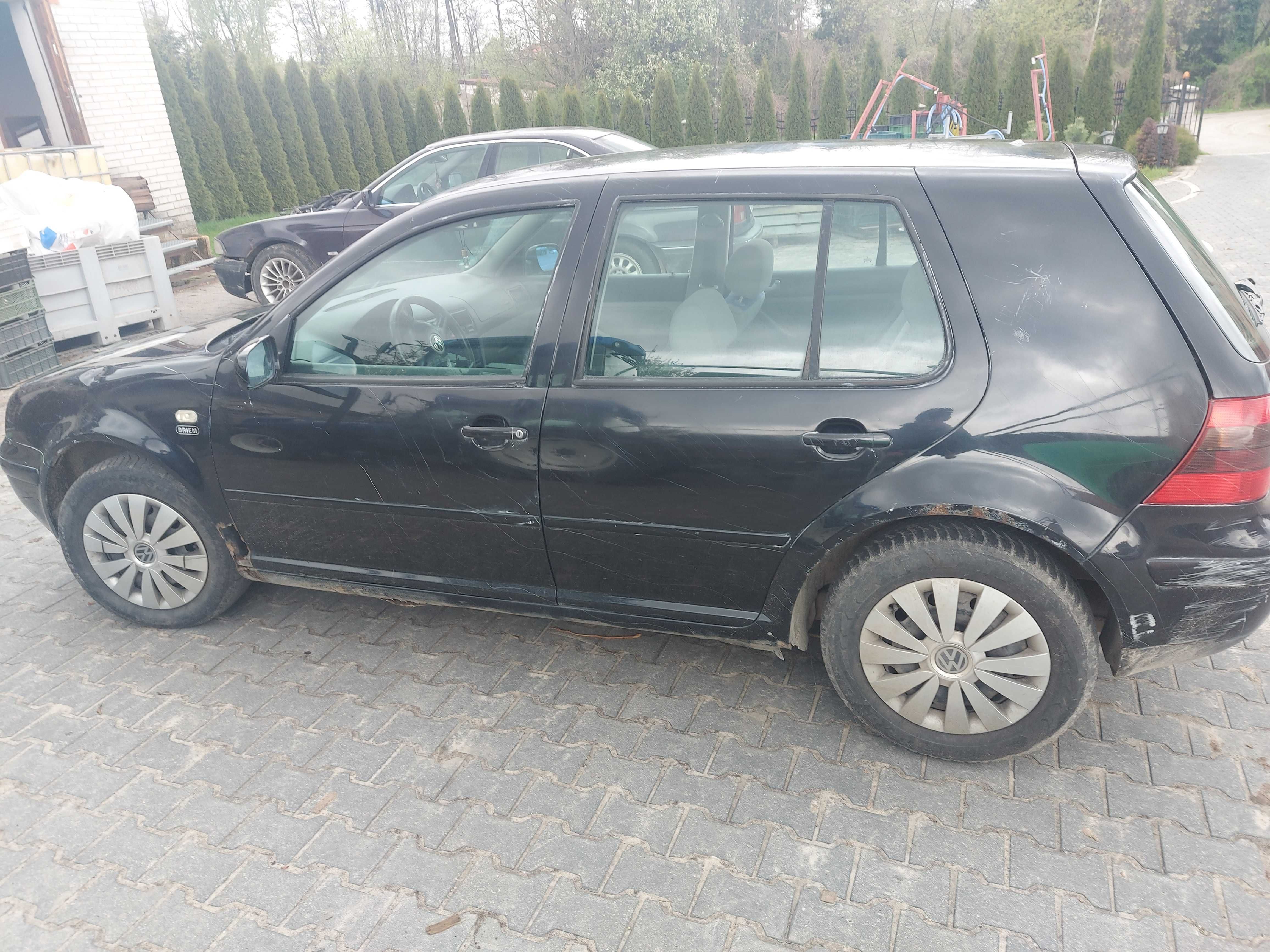 Golf 4 1.6 benzyna