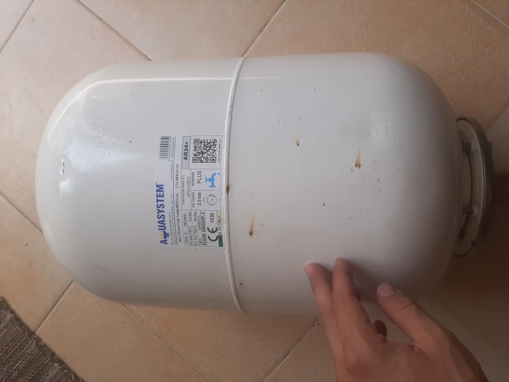 Tanque pressurizador ideal para 80 bolas de ténis