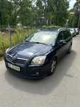 Toyota Avensis 2007 - T25 - uszkodzona / do naprawy