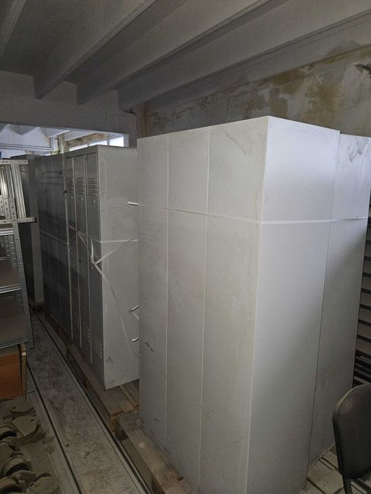 Szafki pracownicze używane