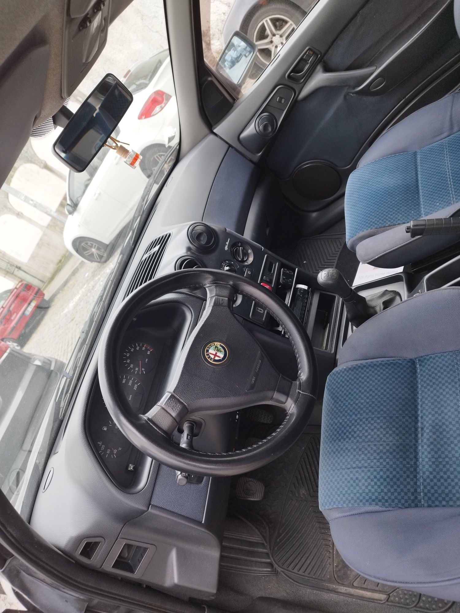 Alfaromeo 146 ótima mecanica
