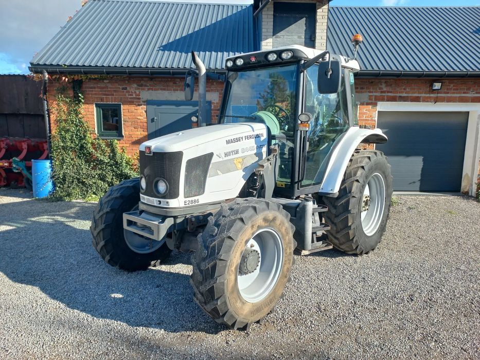 John Deere Case  Massey Ferguson 6445 Dyna 6 2012 rok 100KM