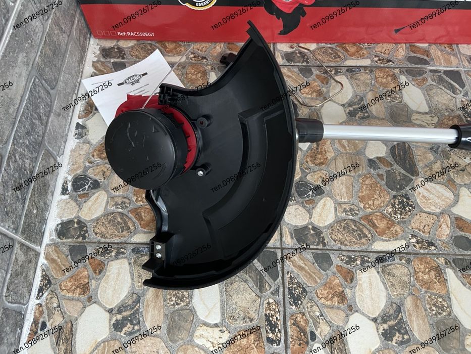 Тример, триммер, коса,підкошувач Франція