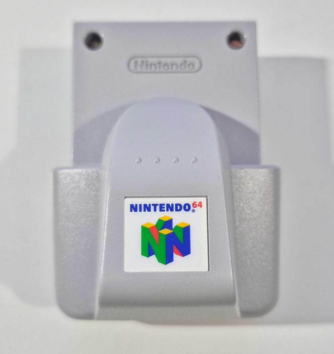 Rumble Pak (NUS-013) + Controller Pak (NUS-004)