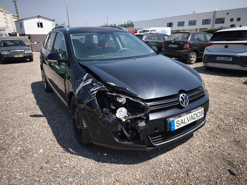VW Golf 1.6 TDI 105cv