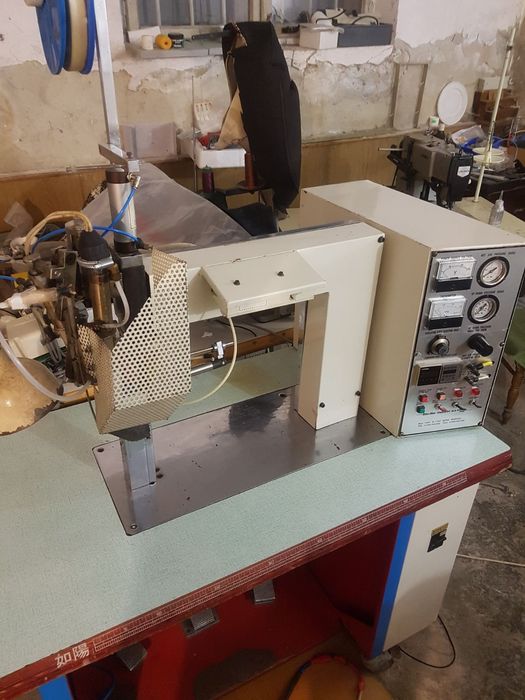 продам швейне обладнання б/у