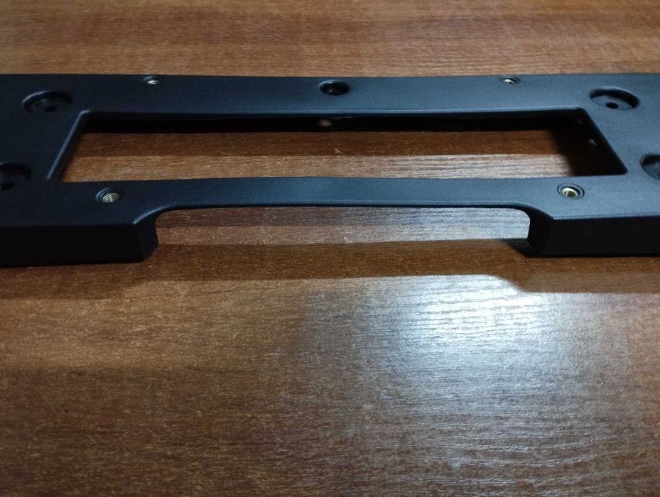 BMW G20 подіум кріплення номерного знаку M пак 51118075644 51118069366