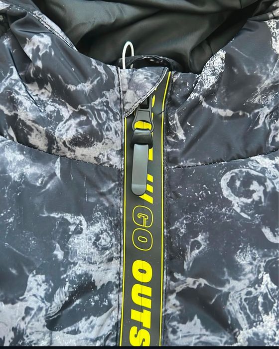 Нова тепла куртка на хлопчика 104-110 см