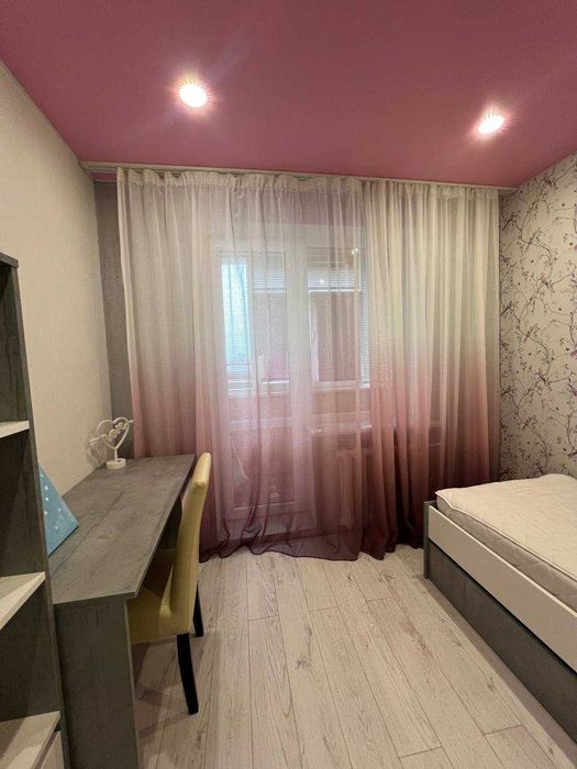 "Три кімнати щастя і затишку»