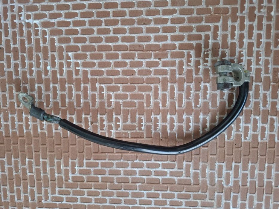 Кабель массы аккумулятора (акб) с Mercedes w210