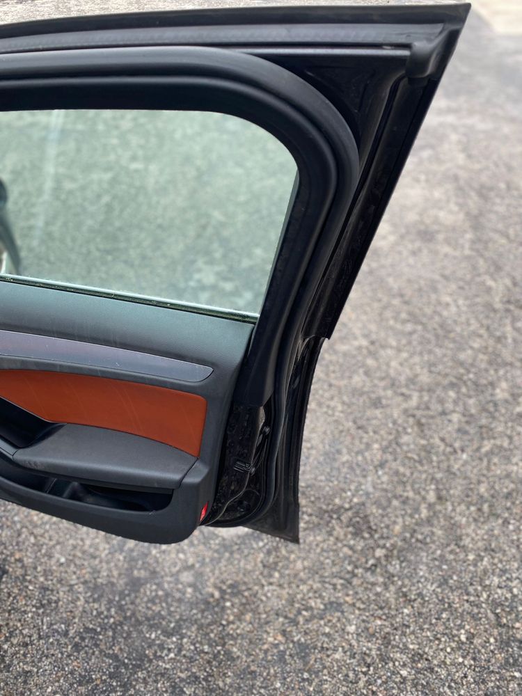 Porta elevador fechadura Audi a4 B8