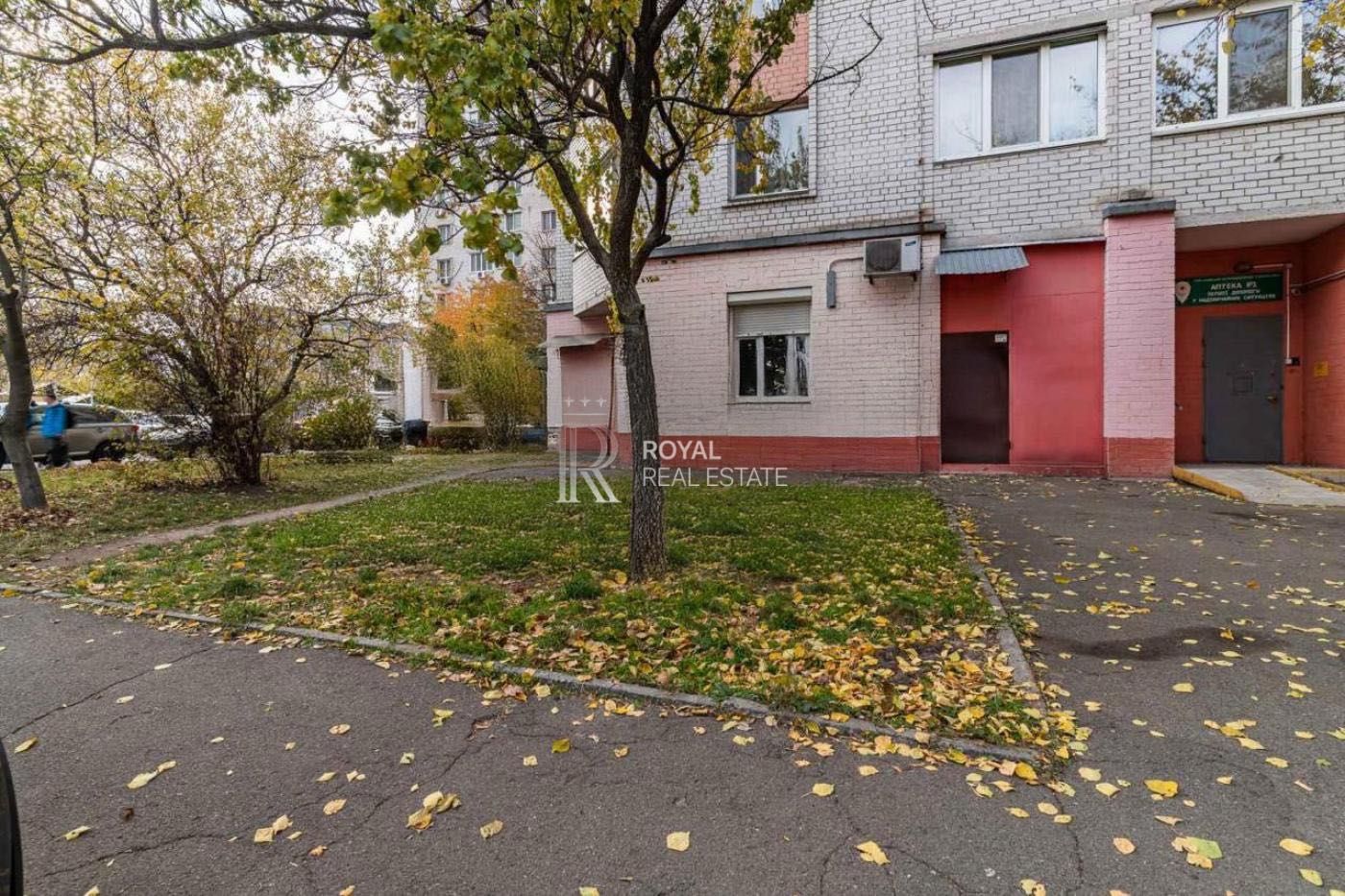 Борщагівка. Василя Верховинця вул., 10. ФАСАД! Продам приміщення