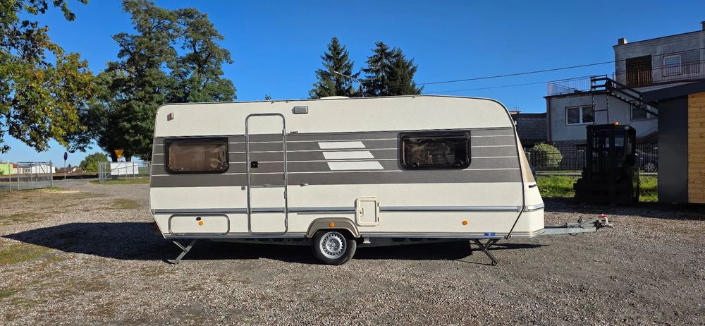 Przyczepa Kempingowa Hymer Nova 92r. KEMPINGOWE CAŁY ROK Raty