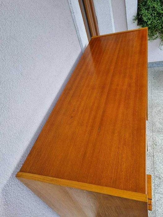 Biblioteczka Witryna Mezulanik Design PRL Lata 60 Czechosłowacja