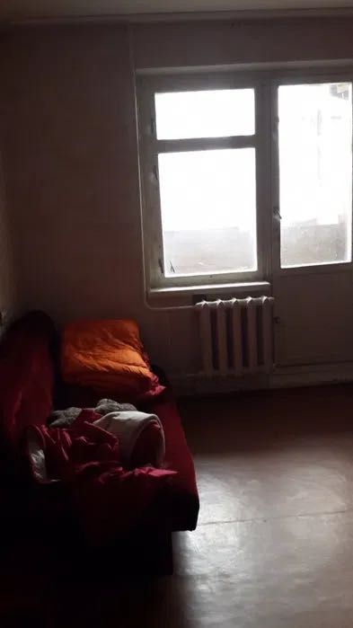 Продам 2-х комнатную  квартиру в г. Теплодар 3 этаж от хозяина