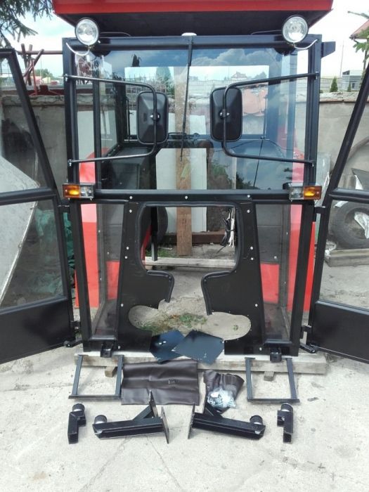 Kabina MF-3512 Mf-2812