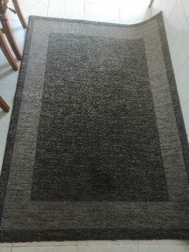 Tapete cinza 170×120