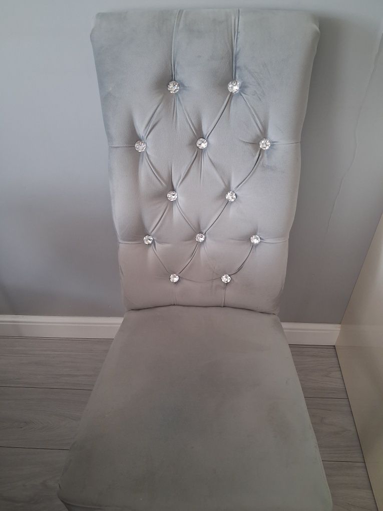 Krzesła werulowe Velvet kryształki glamour