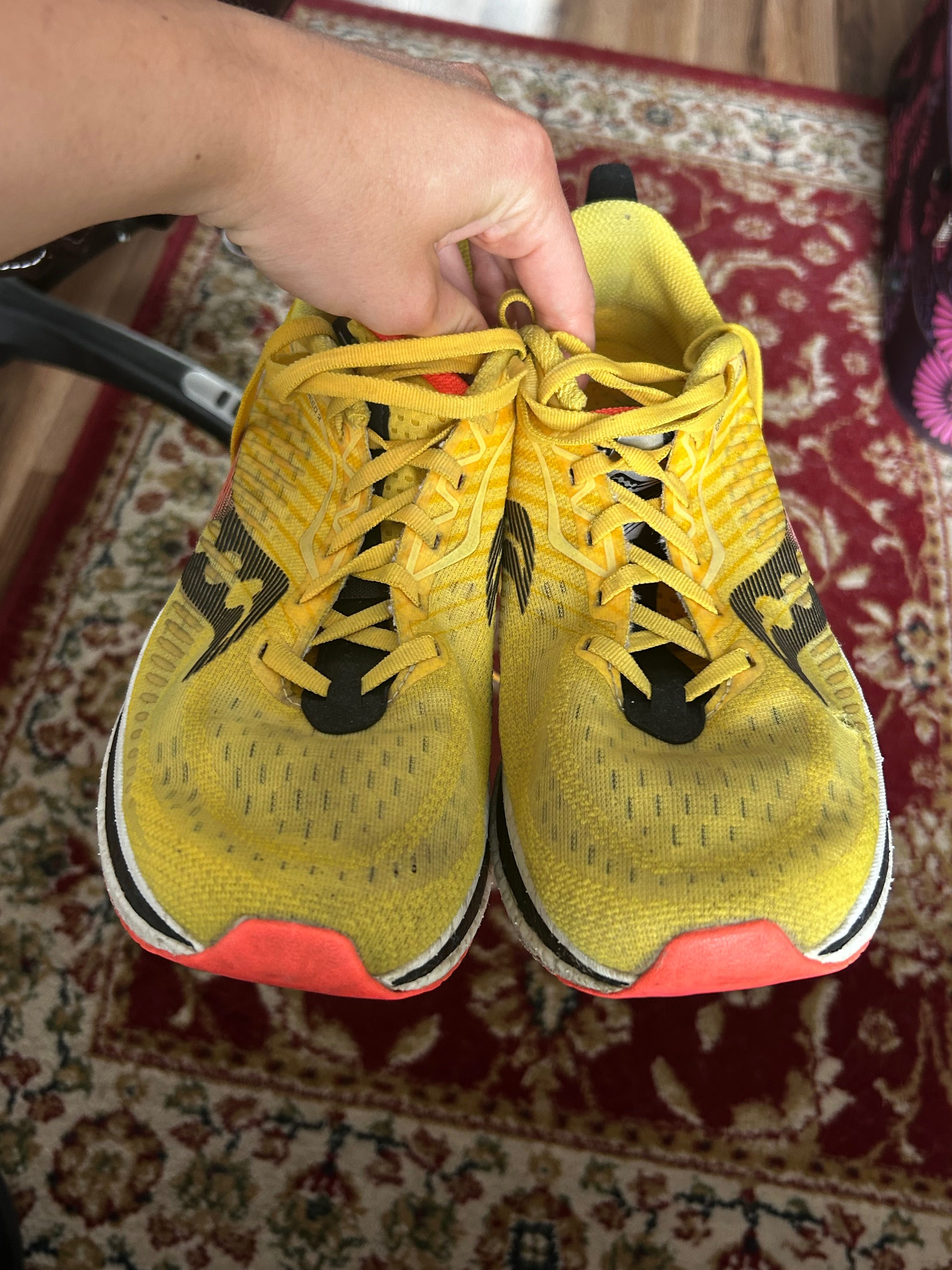 Saucony Endorphin speed 2 buty do biegania 43