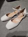 Nowe płaskie buty slubne rozm .38
