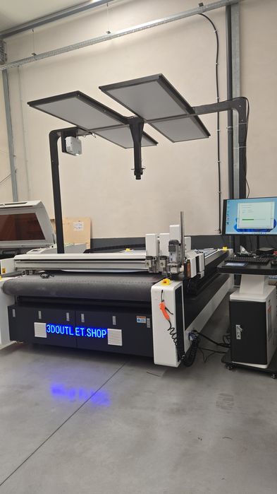 CNC Faca Oscilante Plotter 1600x2500mm