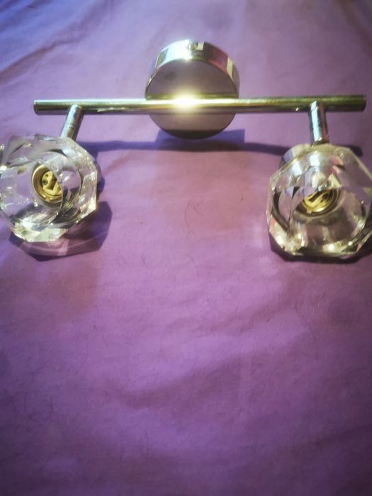Lampa łazienkowa