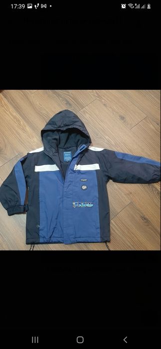 Продам куртку на мальчика 6-7лет