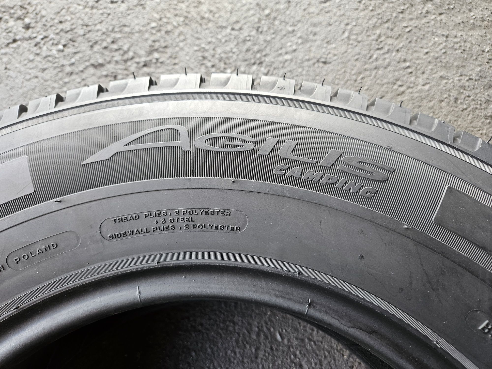 Kpl Opon Letnich Michelin Agilis Camping 225.75.16 CP 116Q Rok 2020