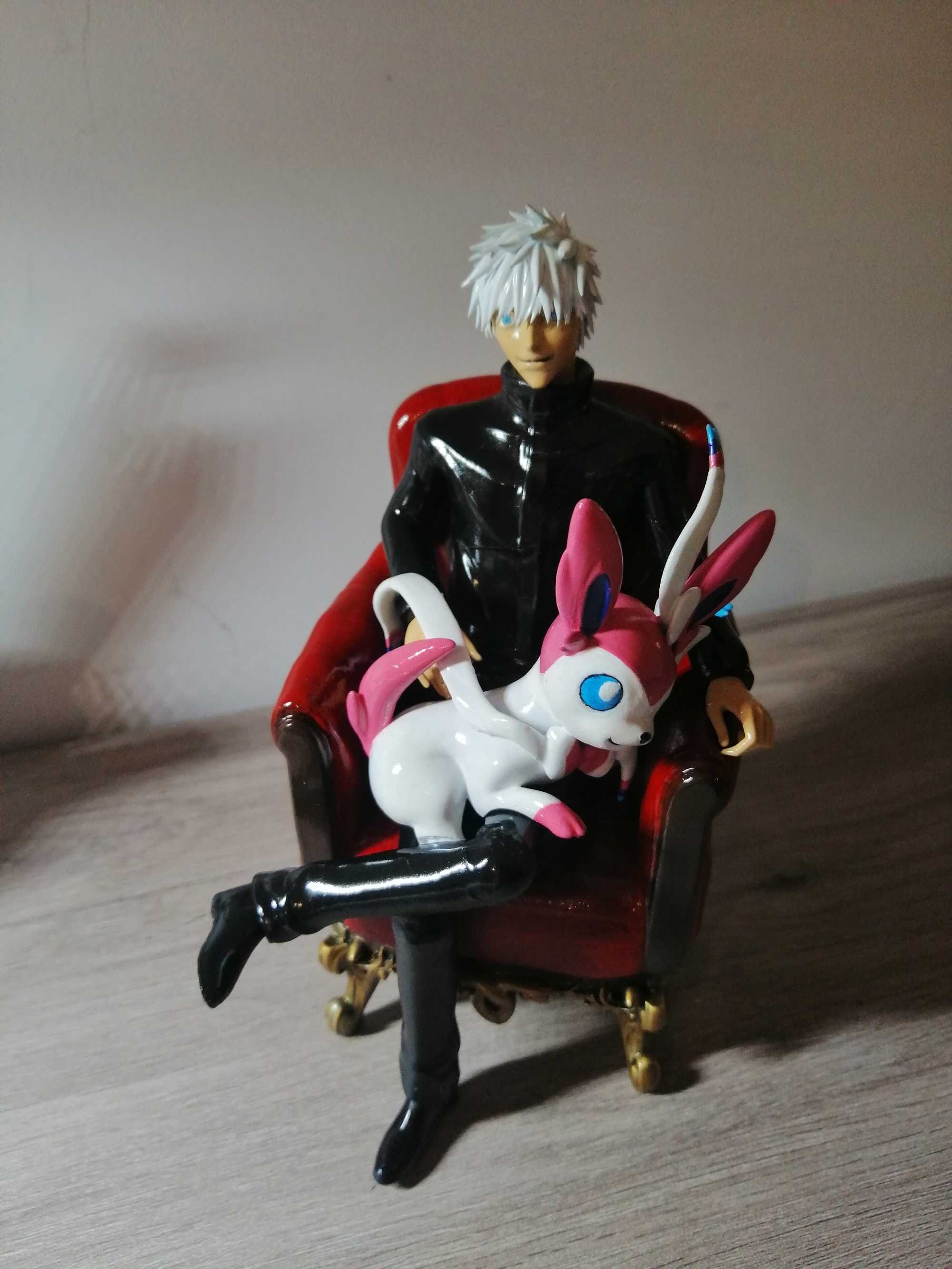 Figuras anime Custom - Gojo Satoru + Sylveon