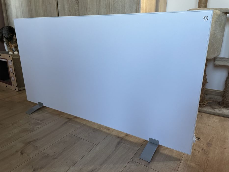 Grzejnik- Panelowy promiennik ciepła EBERG Rot 720W