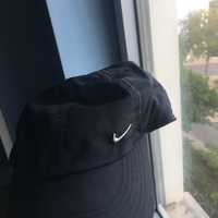 chapéu da nike preto