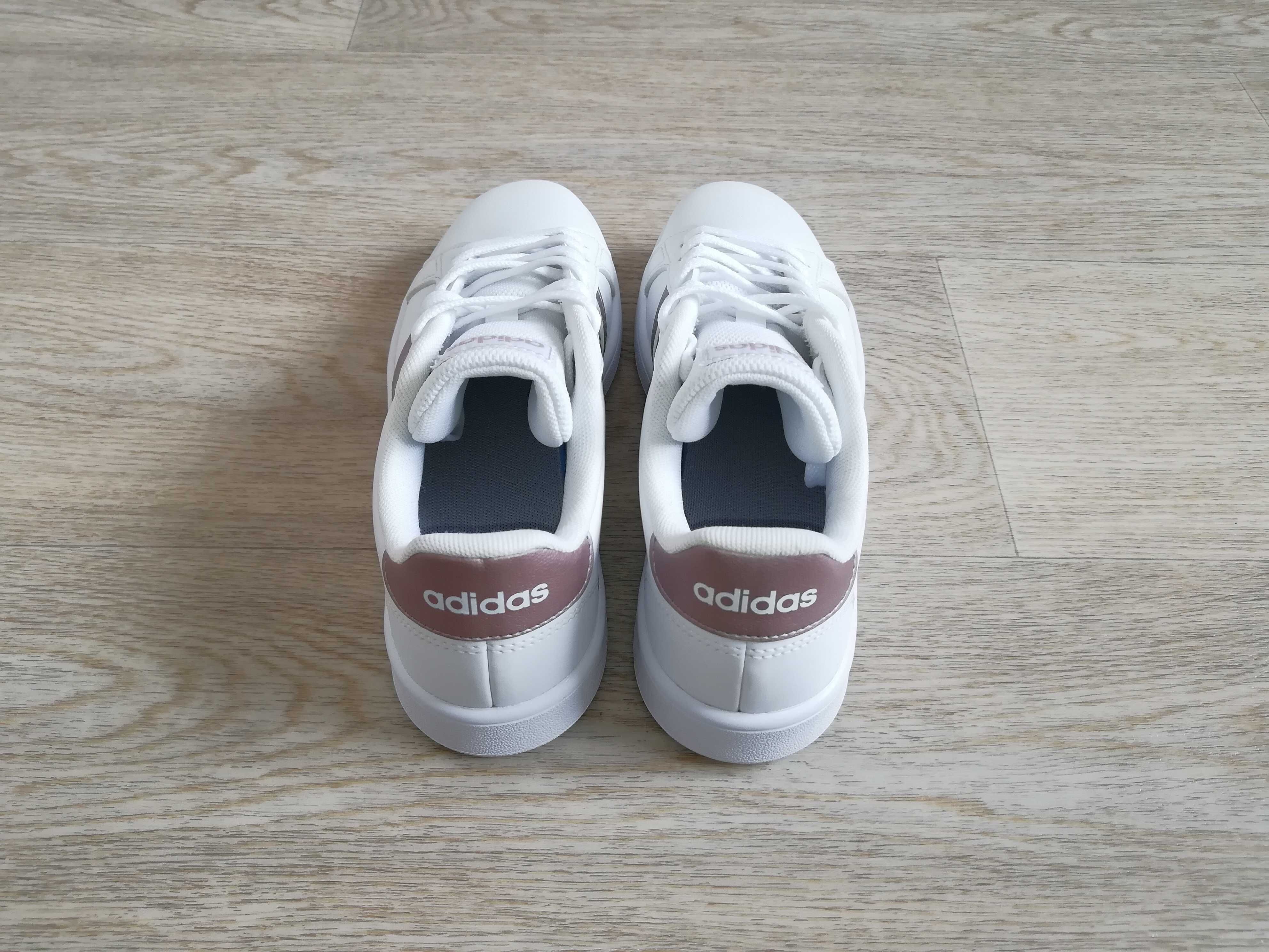 Кроссовки белые Adidas Grand Court 36 размер