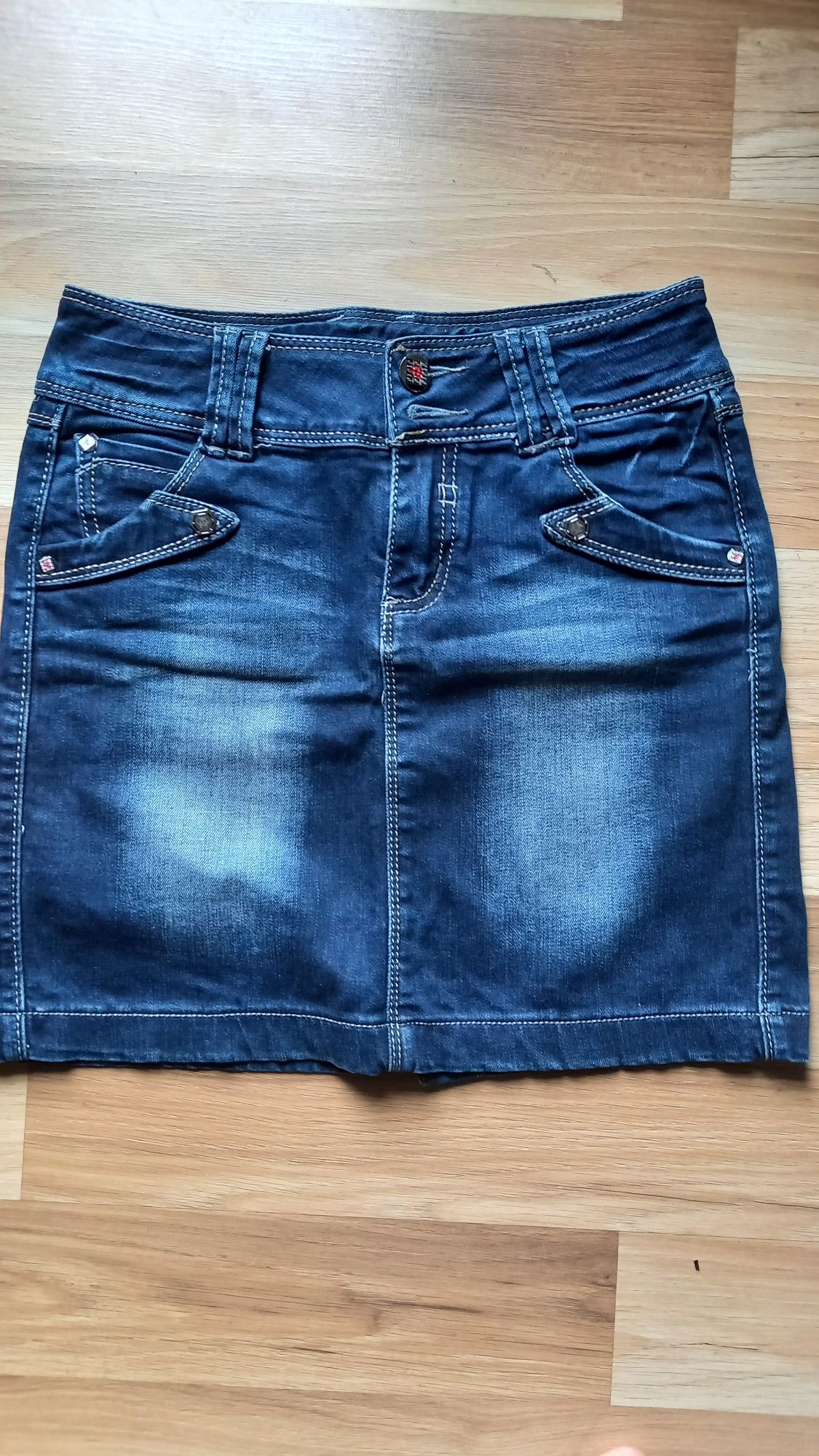 Spódniczki jeans