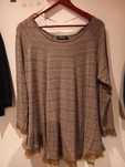 Blusa larga (oversized) bege e castanha - Natura