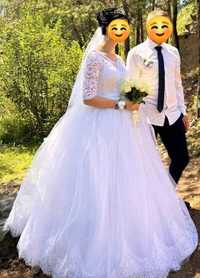 Весільна сукня,42 -48 розмір, білого кольору