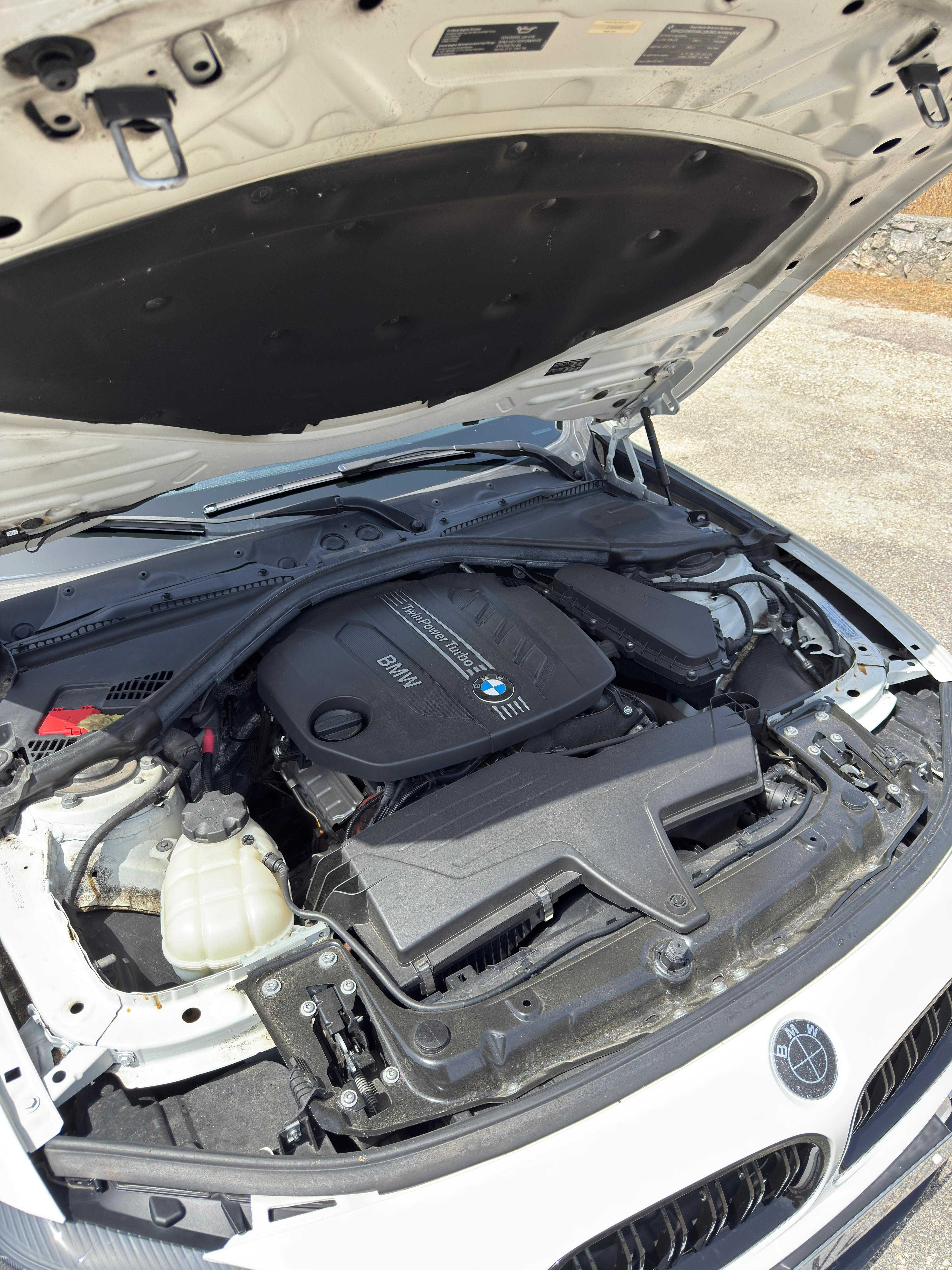 BMW 320d xDrive – 220cv
