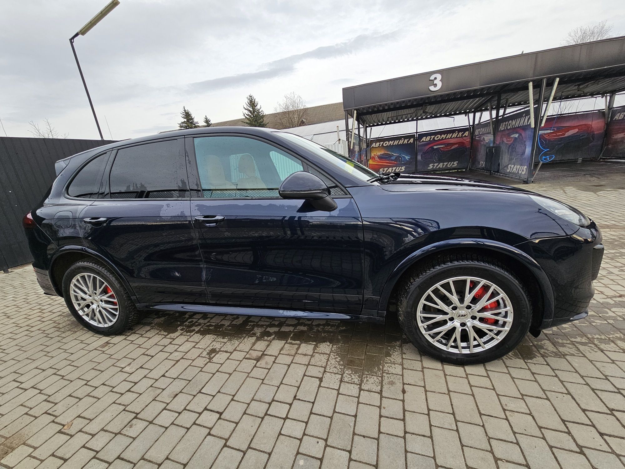 Porshe cayenne 4.8 Turbo 2015