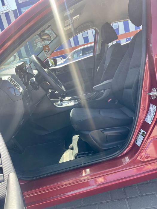 Mazda 3 skyactiv drive.