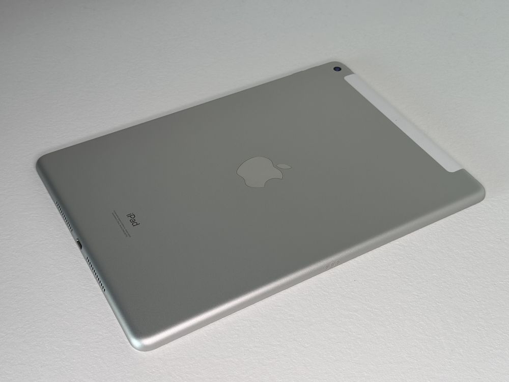 iPad 9. gen. (A2603) - 64GB - Cellular (LTE) - faktura VAT 23%