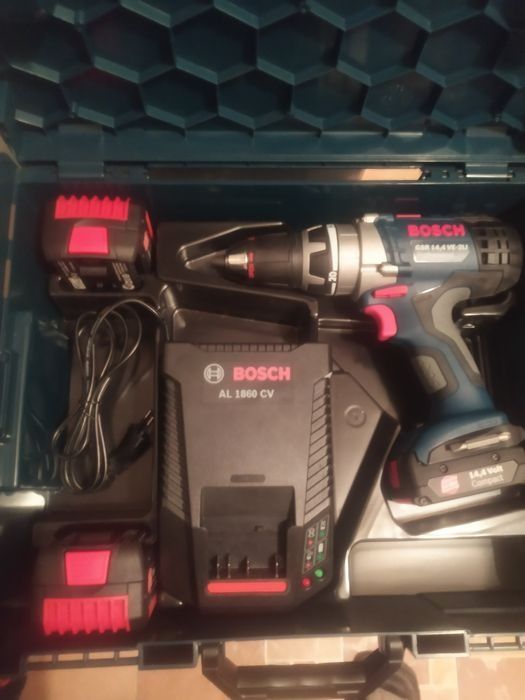Продам шуруповёрт шурупокрут bosch  ( метабо makita AEG ) )