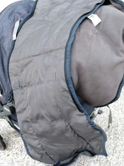 Só hoje 15€ Carrinho de bebe Chicco em inox