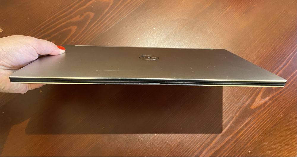Ноутбук 2in1 Dell XPS 13 9365 //13,3“//i7-7y75//16gb