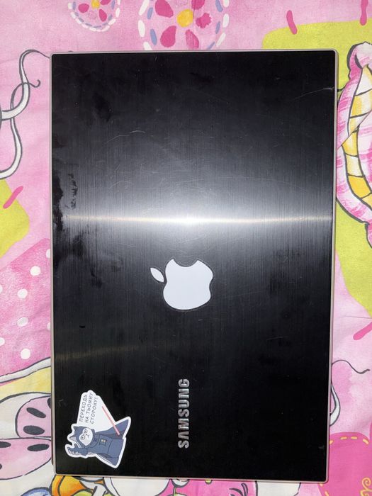 У Ноутбук Samsung NP300V5Z 15.6 Intel можливий продаж на запчастини