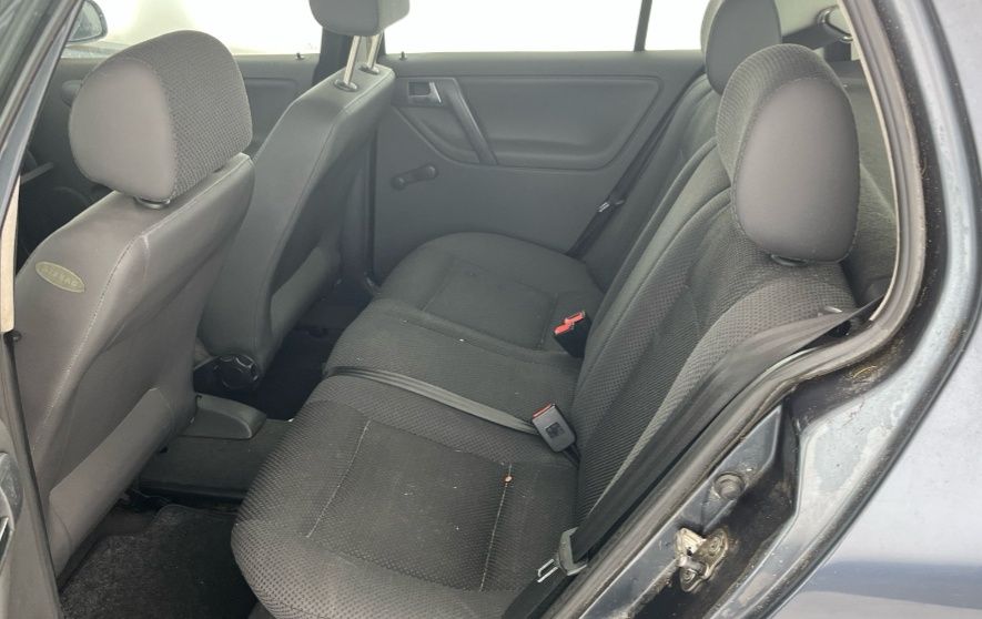 VW Polo 1.0 Confortline 140 mil kms apenas