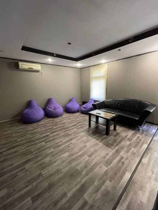 Хостел в самому центрі міста, койко-місце, кімнати подобово