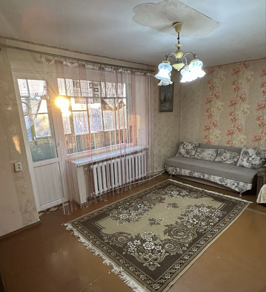 Продам однокімнатну квартиру в с.Михайлівка (Льовшинський залив)